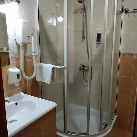 Hotell Nton Lviv