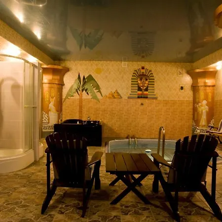 Nton מלון לבוב