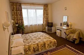 Hotell Nton 3*