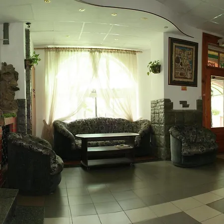 Hotel Nton 3*