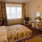 Hotel Nton 3*
